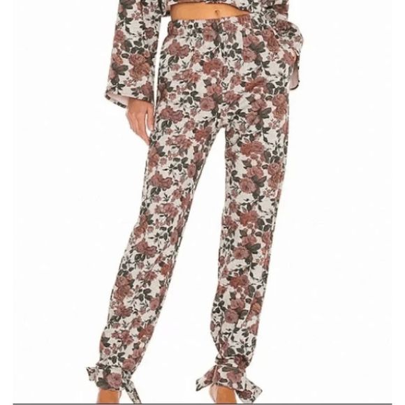 LOVERS + FRIENDS NWT TIE ANKLE SWEATPANT IN RED VICTORIAN FLORAL SZ Small, $178 - Picture 1 of 10